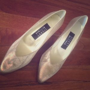 Stuart Weitzman gold heels Size 4